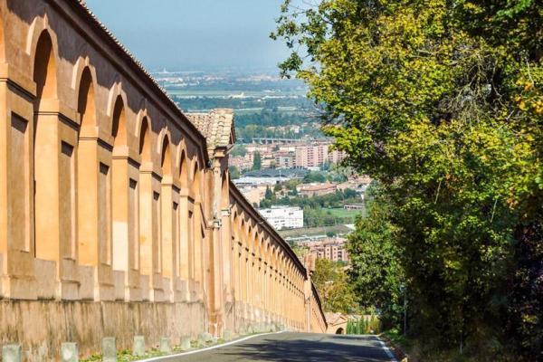 سان لوکا؛ طولانی ترین رواق دنیا سان لوکا؛ طولانی ترین رواق دنیا