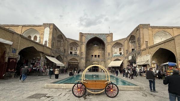 برترین مراکز خرید اصفهان؛ از بازارهای سنتی تا پاساژهای مدرن برترین مراکز خرید اصفهان؛ از بازارهای سنتی تا پاساژهای مدرن
